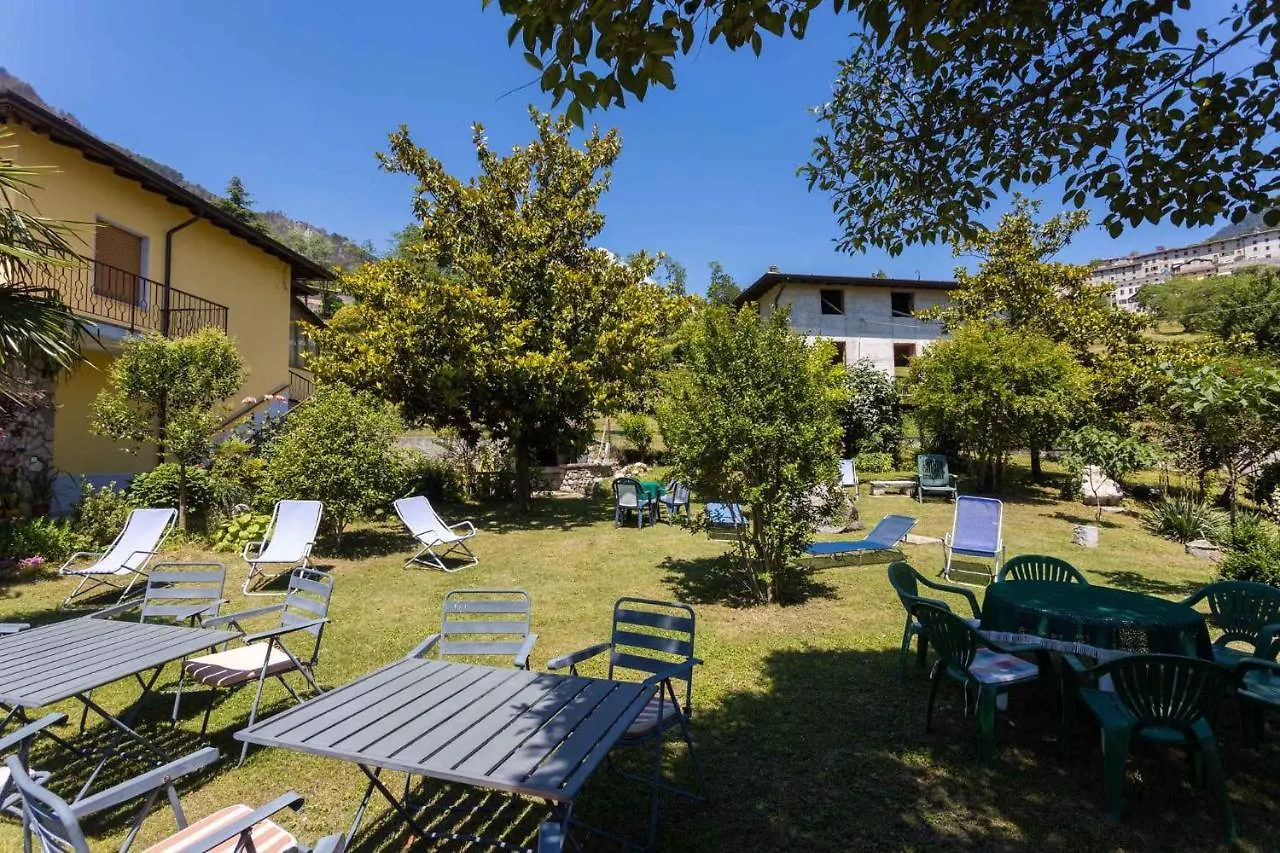 Apartment In Tremosine/Gardasee 22279 إيطاليا