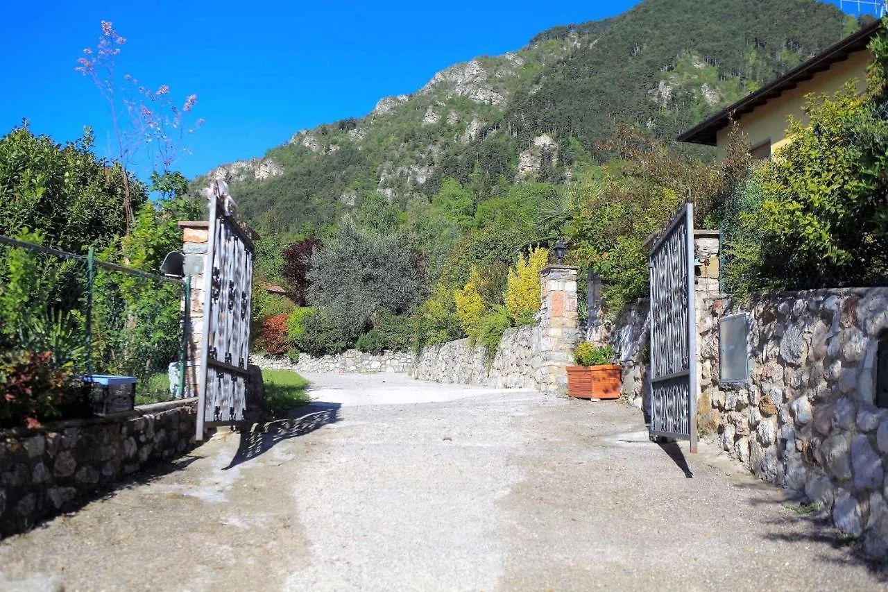 Apartment In Tremosine/Gardasee 22279 0*, Tremosine إيطاليا